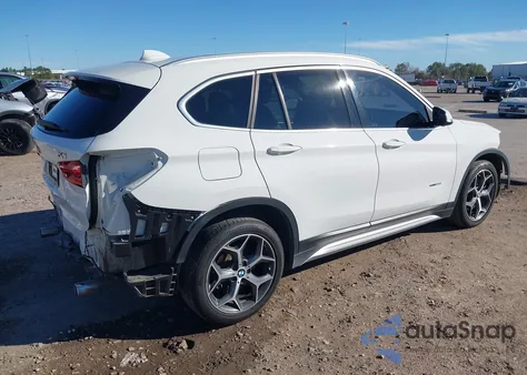 2018 BMW X1 xDrive28I z USA, uszkodzony, nr VIN WBXHT3C37J5F92654